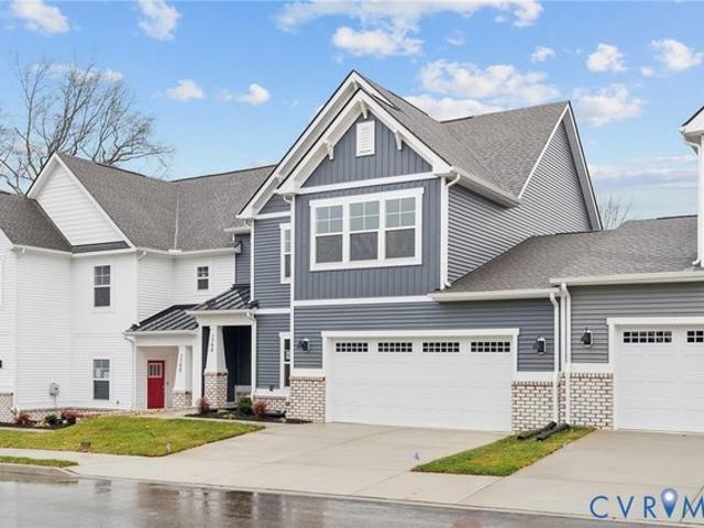 Condo for sale in Virginia