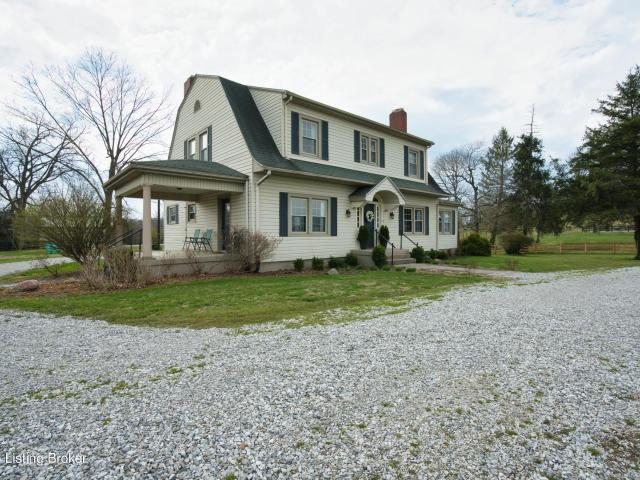 House for sale in Loretto, Kentucky