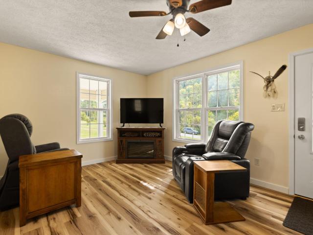 House for sale in Booneville, Kentucky