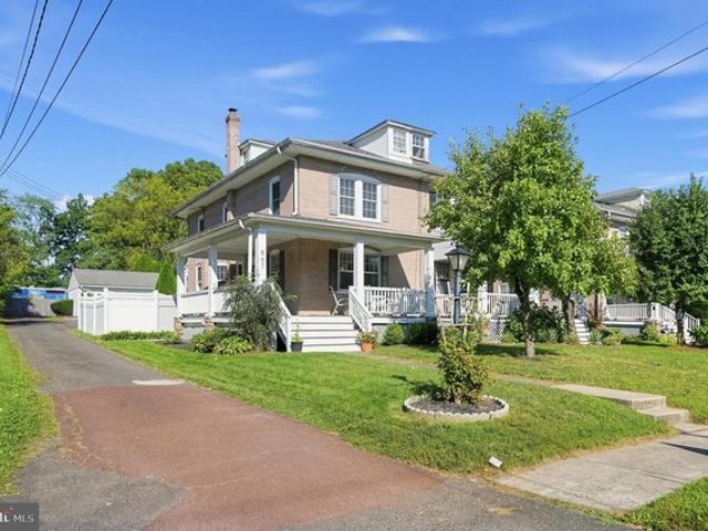 Townhouse for sale in Harleysville, Pennsylvania