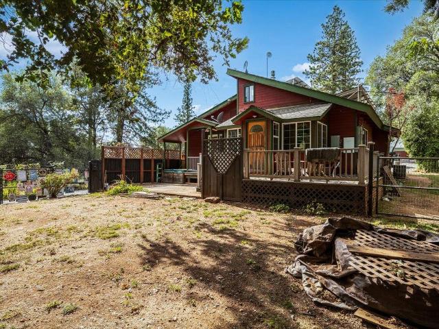 Property for sale in Cool, California