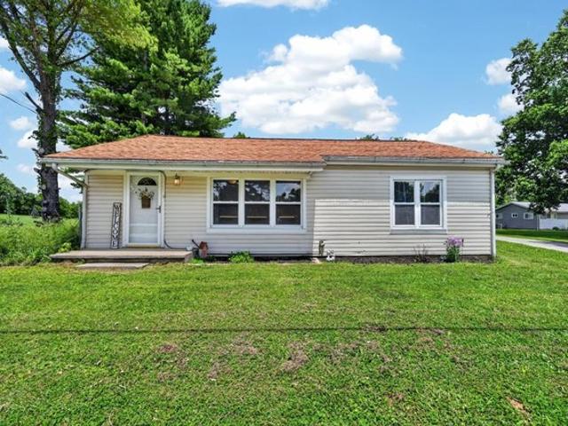 House for sale in Aurora, Indiana