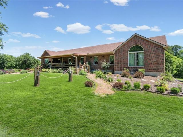 House for sale in Cameron, Missouri