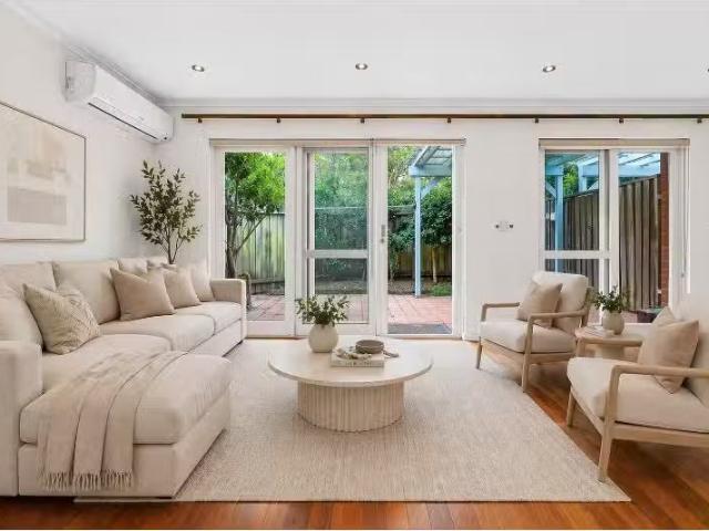 Condo for rent in Sydney, New South Wales