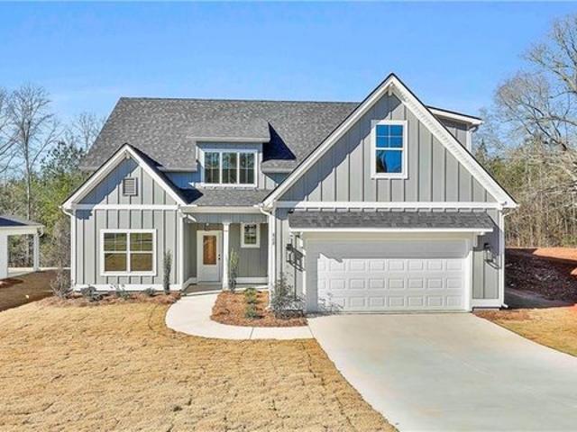 House for sale in Opelika, Alabama