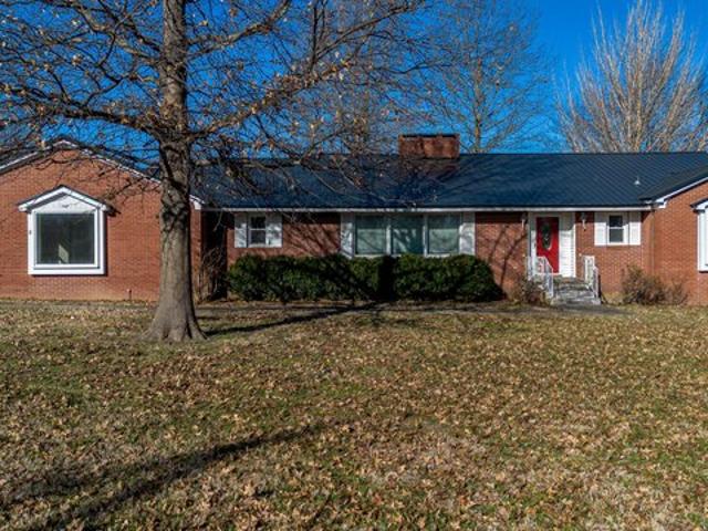 House for sale in Barlow, Kentucky
