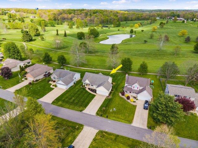 House for sale in Howard, Ohio