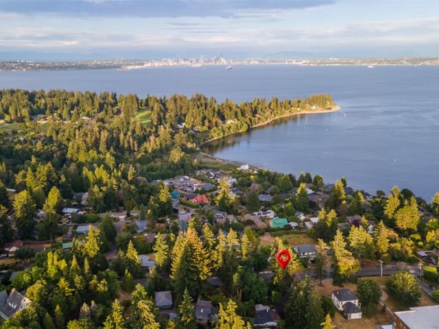 Land for sale in Hawley, Bainbridge Island