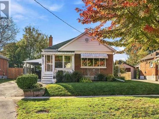 House for sale in Centennial, Oshawa