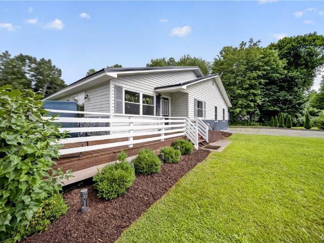 House for sale in Volney, New York
