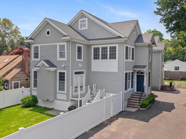 Condo for sale in Fairfield