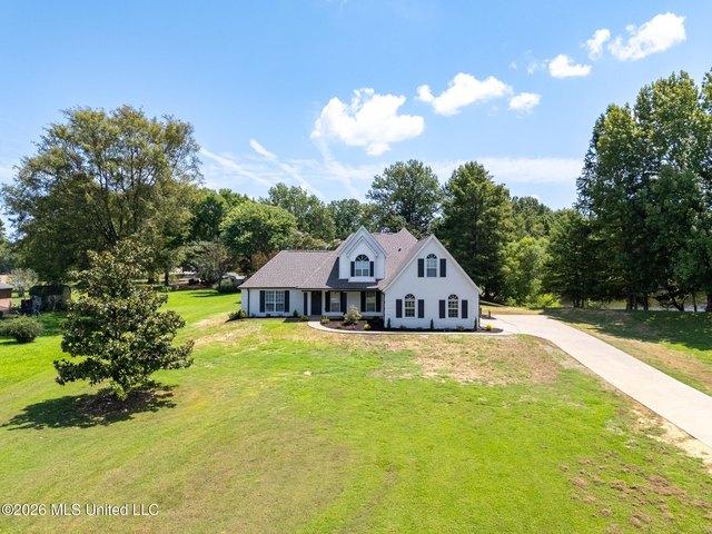 House for sale in Nesbit, Mississippi