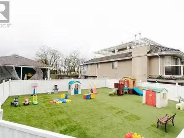 House for sale in Burnaby, British Columbia