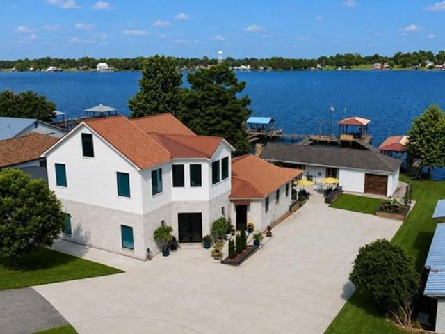 House for sale in Ventress, Louisiana