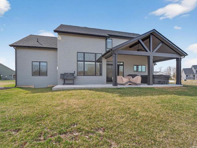 House for sale in Leo, Indiana