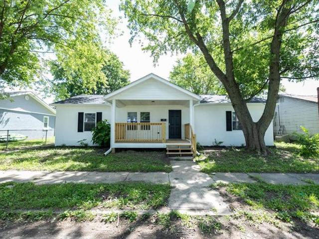 House for sale in Straughn, Indiana