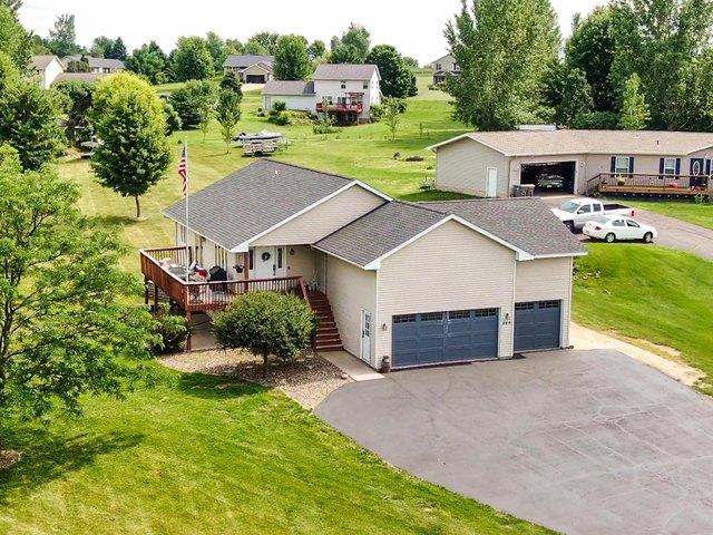 House for sale in Saint Croix, Wisconsin