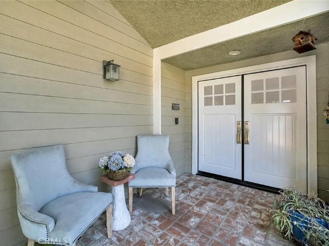 House for sale in Oak Park, California