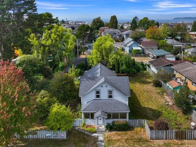 House for sale in Blaine, Washington