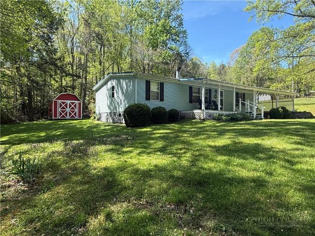 House for sale in Avery, North Carolina