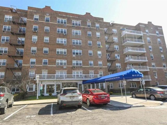 Condo for sale in Queens, Arverne
