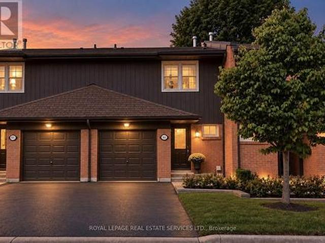 Townhouse for sale in Rockwood Village, Mississauga