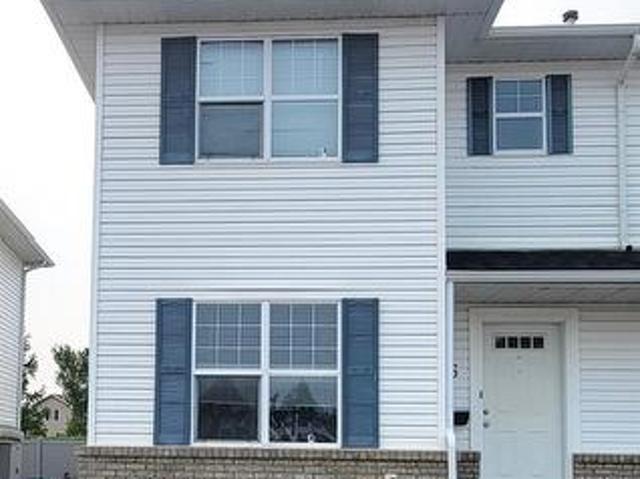 Townhouse for sale in Lakewood, Saskatoon