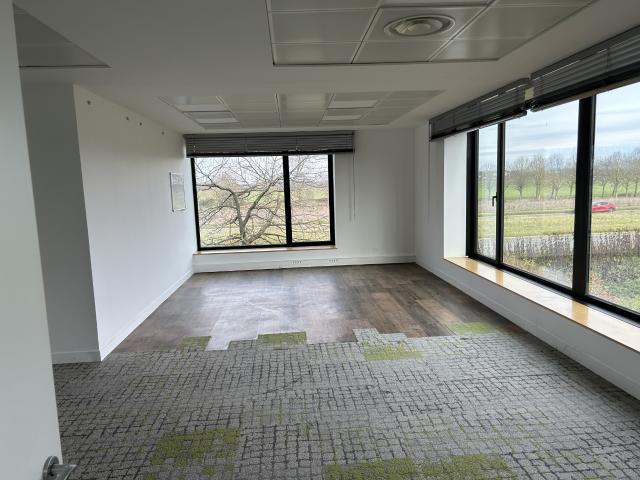 Bureau location à Lieusaint, Seine-et-Marne