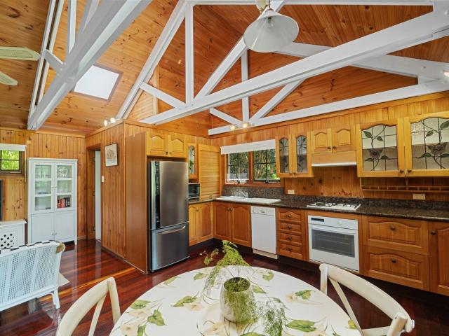 House for rent in Tamborine Mountain, Queensland