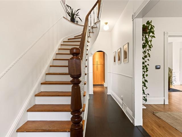 House for sale in Corn Hill, City of Rochester