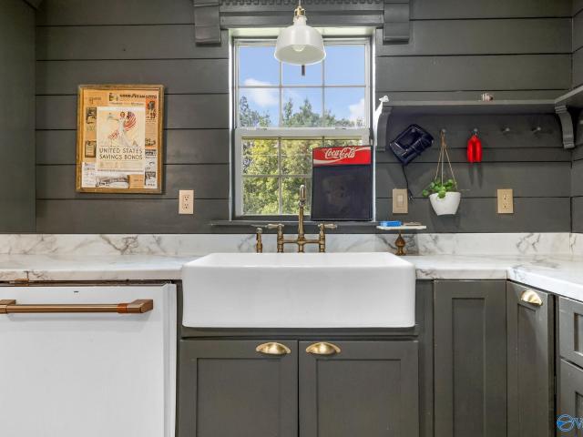 House for sale in Boaz, Alabama