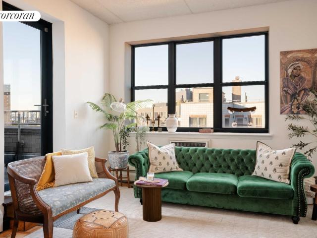 Condo for sale in Arverne, New York