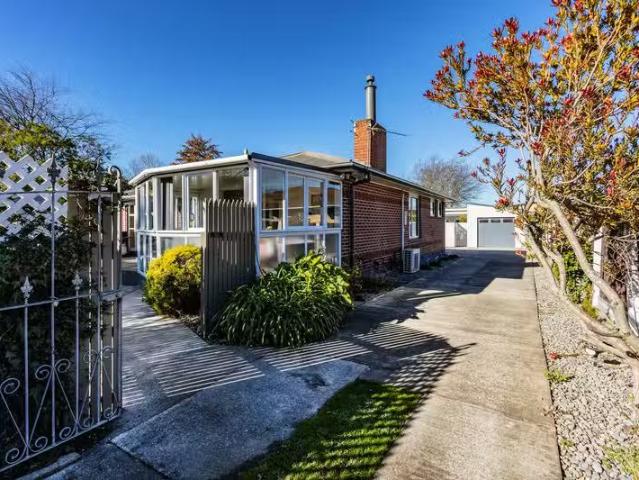 House for sale in Heathcote, Canterbury