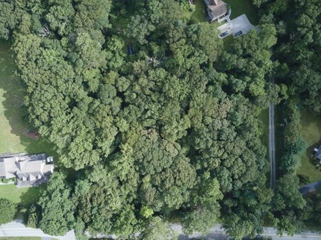 Land for sale in Centerbrook, Connecticut