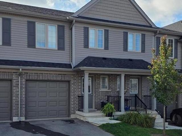 Townhouse for rent in Waterloo, Ontario