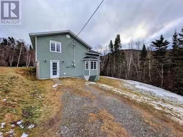 House for sale in Gillams, Newfoundland And Labrador