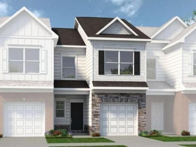 Townhouse for sale in Bunnlevel, North Carolina
