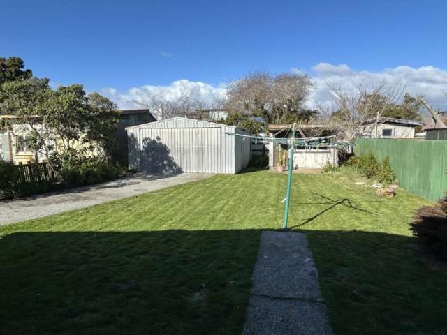 House for rent in West Coast