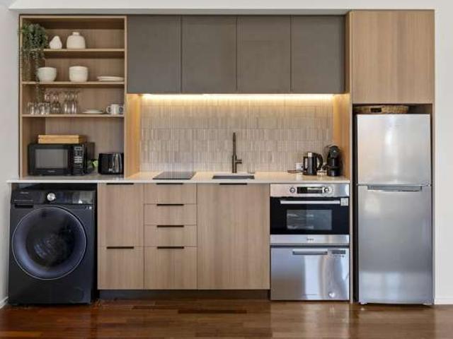 Apartment for sale in Canterbury
