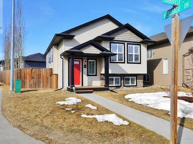 House for sale in Wedgewood, Alberta