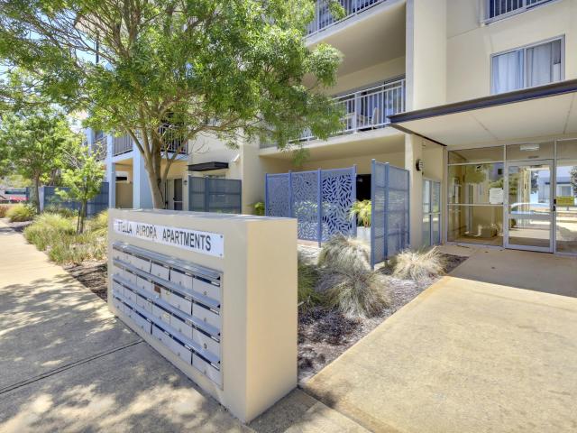 Apartment for sale in Success, Western Australia
