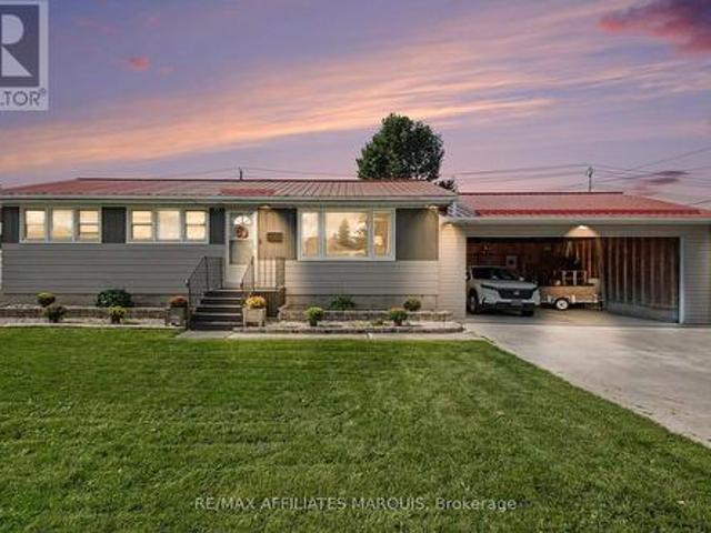 House for sale in Smiths Falls, Ontario