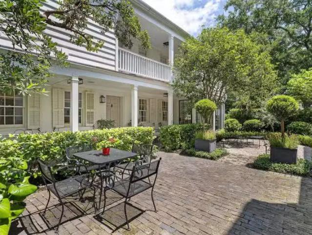 House for rent in Charleston