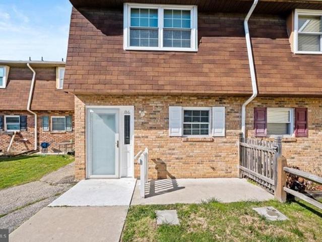 Townhouse for sale in Clementon, New Jersey