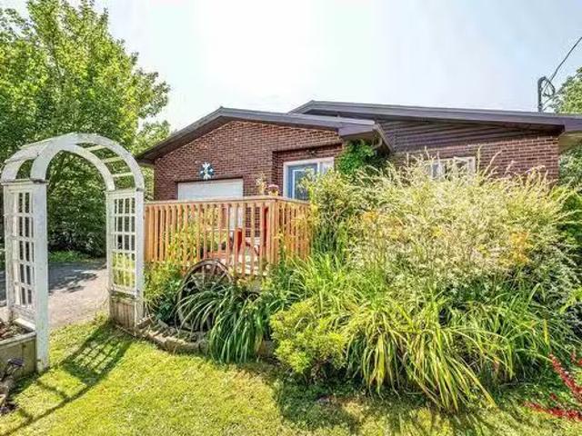 House for sale in Dartmouth, Nova Scotia