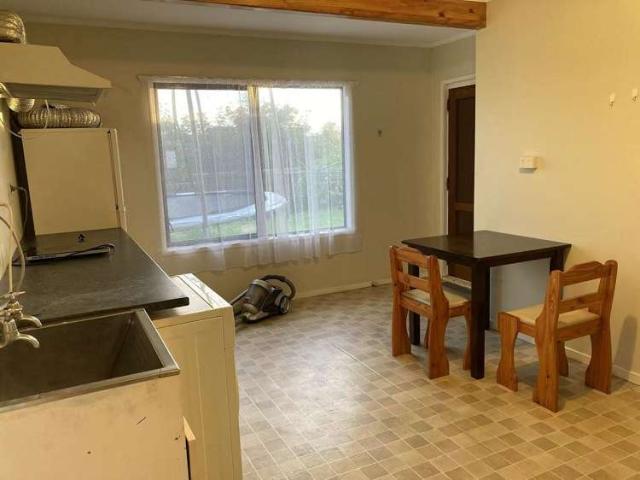 House for rent in Paremoremo