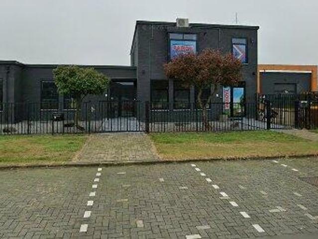 Bedrijfspand te huur in Nassaulaan Noord, Vlijmen