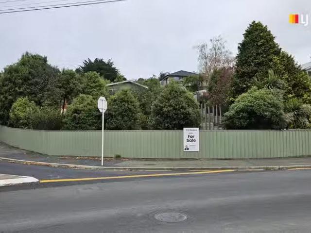 House for sale in Otakou