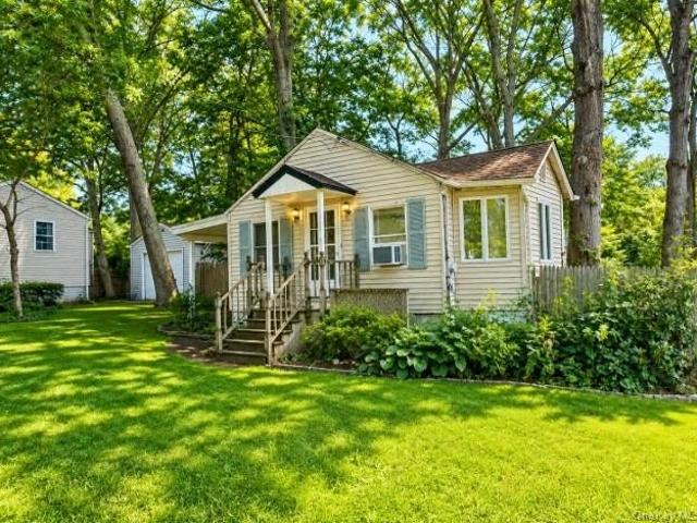 House for sale in Centereach, New York