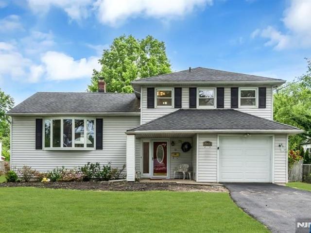 House for sale in Fanwood, New Jersey